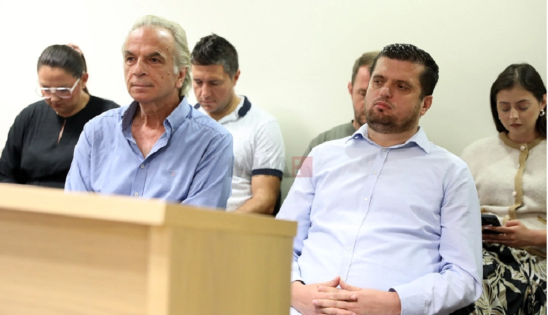 Sojenje proti nekdanjemu direktorju Onkološke klinike se nadaljuje, priče trdijo, da so dajale podkupnine za terapijo