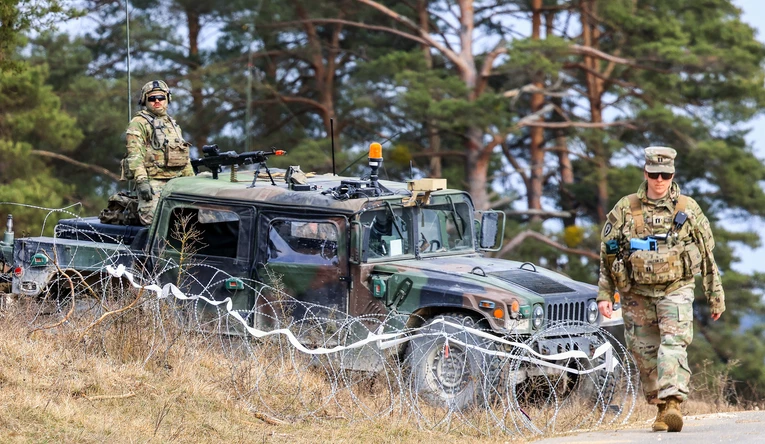 ТРАМП ПОВЛЕКУВА 5000 војници од Германија