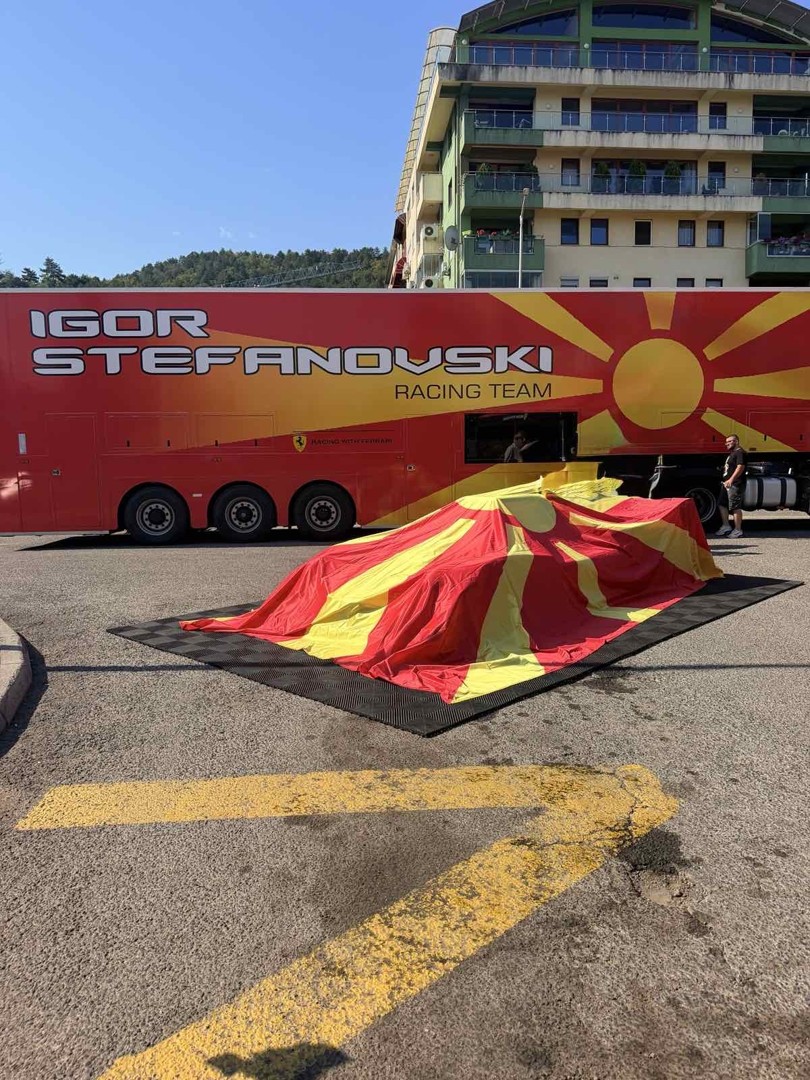 ИЏЕ СО НОВ ПРЕДИЗВИК – ПРВ МАКЕДОНСКИ ВОЗАЧ КОЈ ЌЕ НАСТАПИ СО ПРОТОТИП БОЛИД