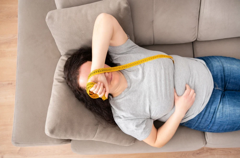 Колку долго спиете влијае на ПРОЦЕСОТ НА СЛАБЕЕЊЕ