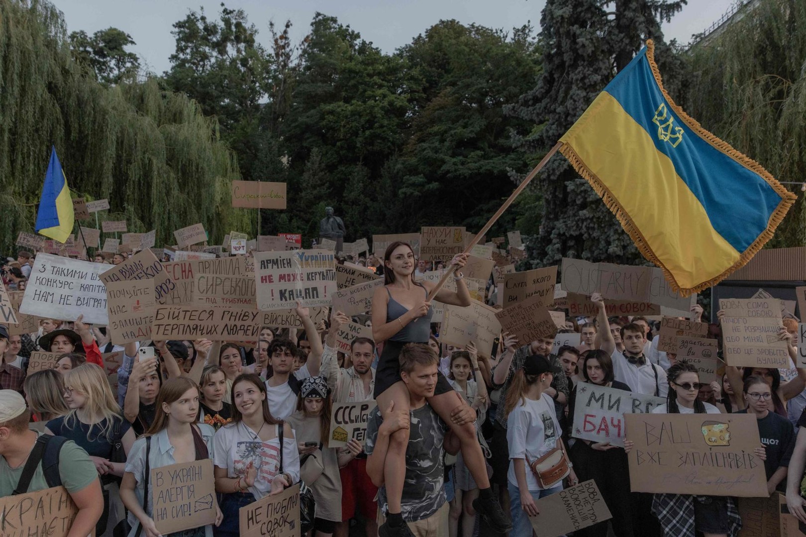 ПРЕСВРТ И ПРОТЕСТИ ВО УКРАИНА, Зеленски доби ултиматум: „Мора да си оди, крајниот рок е петок!“