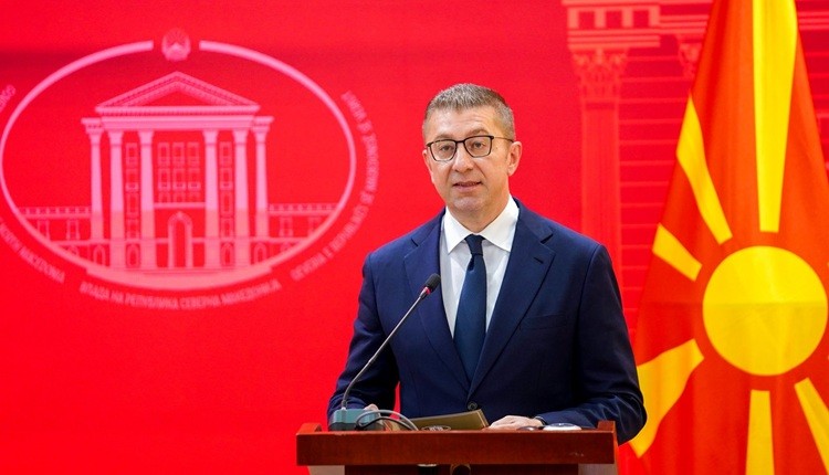 НЕКОГАШ ДРЖАВОТВОРНА ПАРТИЈА ДЕНЕС Е МЕКО ТКИВО
