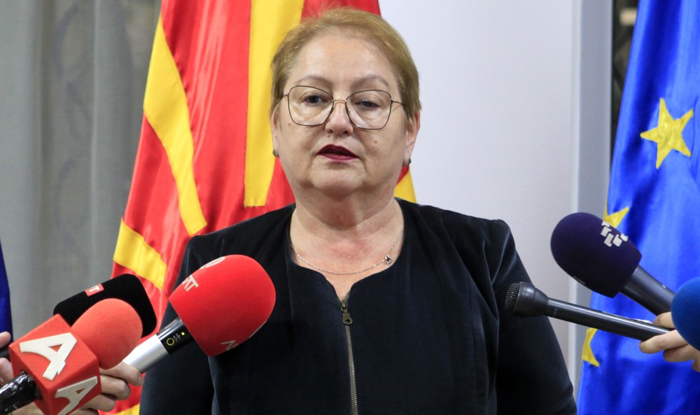 НЕЗАБОРАВНО ЛЕТО, им посака министерката Јаневска на ученици