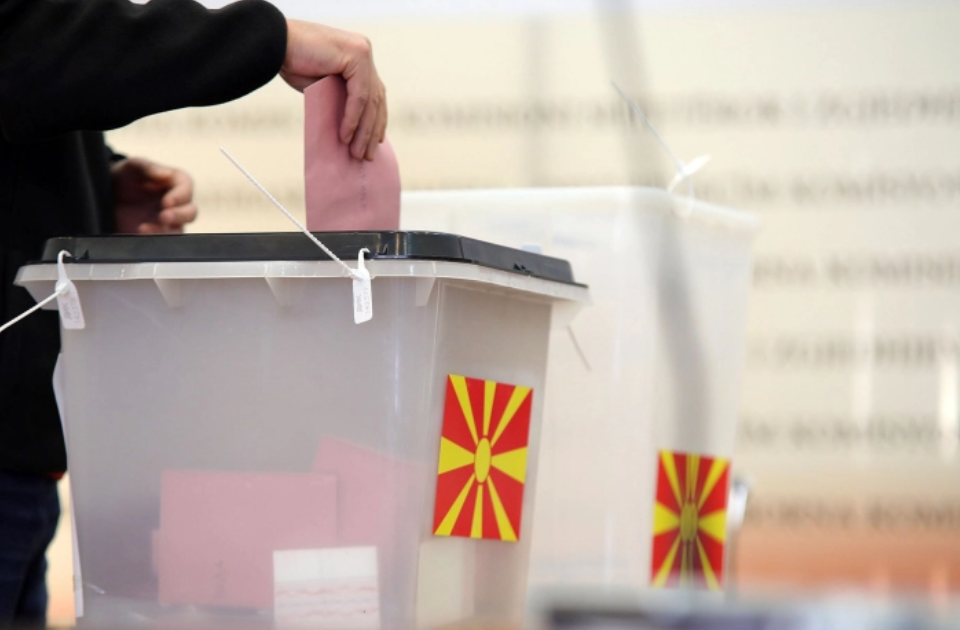 Во четири од десет скопски општини и Градот Скопје се избира градоначалник во вториот круг