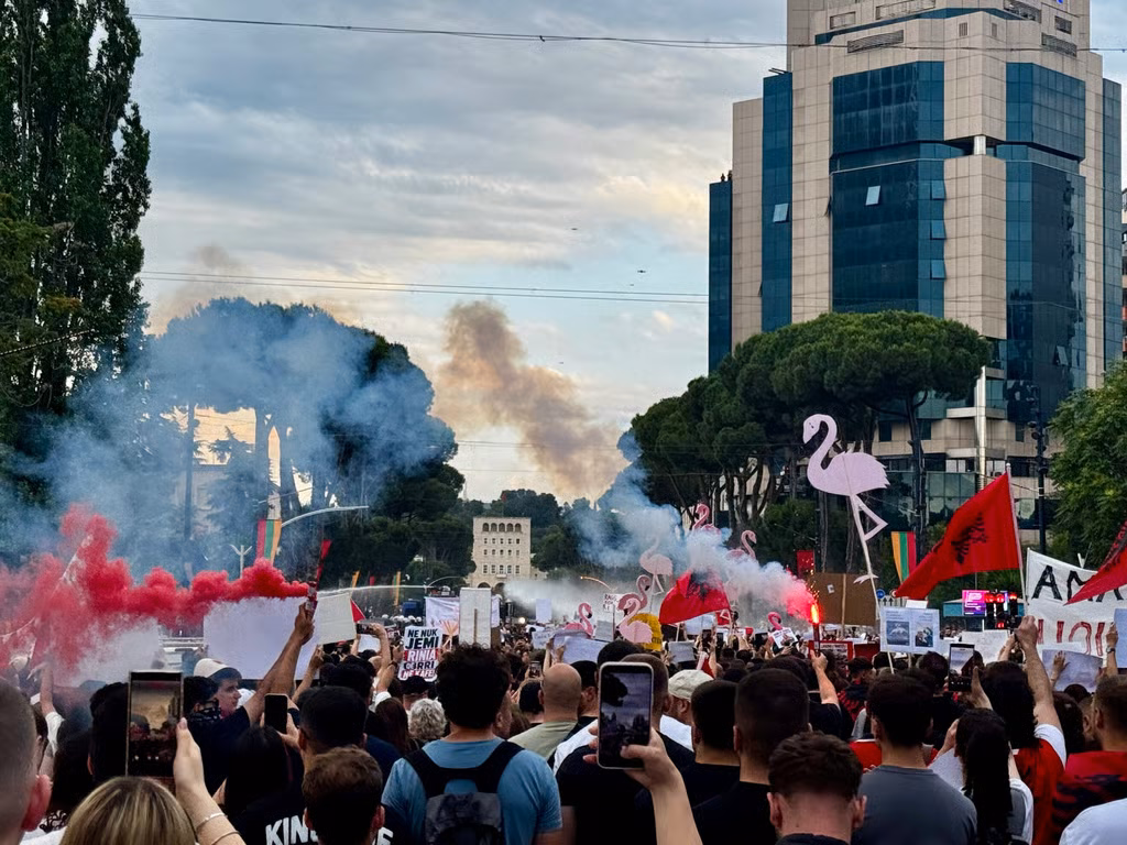 „ЖОЛТ КАРТОН“ за АЛБАНИЈА од ЕК за спорниот проект поврзан с