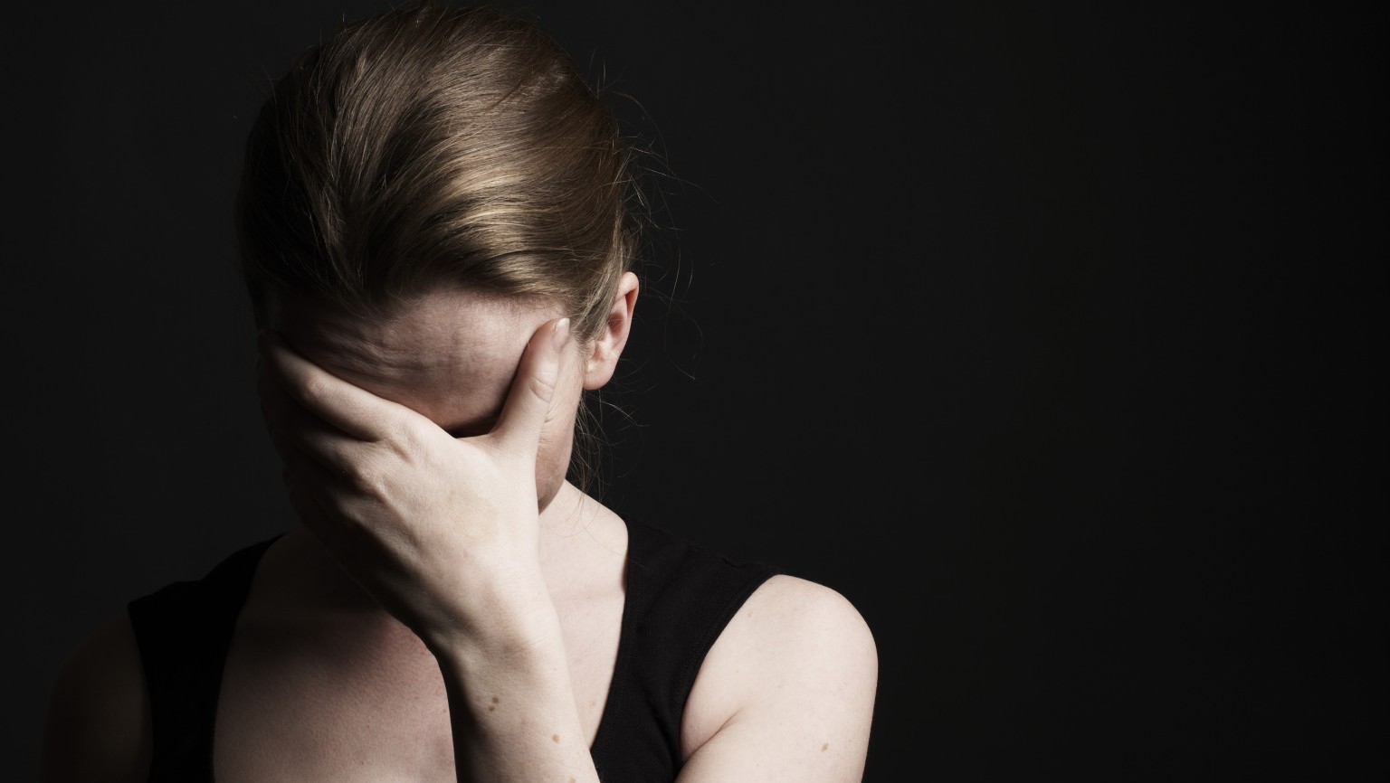 Либерална политика, ова е Шведска денес: ЈА ТЕРАЛ ЖЕНАМУ ДА СЕ ПРОСТИТУИРА, СНИМАЛ... 120 ЛИЦА СЕ ПРЕД ОБВИНИТЕЛ