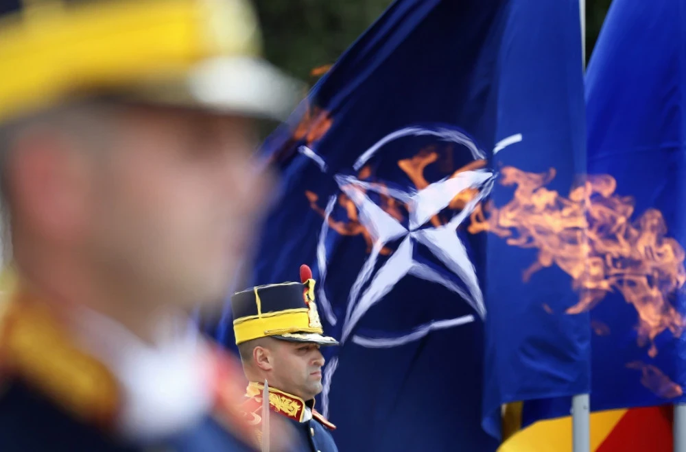 Америка сака нов сојуз - НАТО СТАНА „КУКАВИЧКИ“