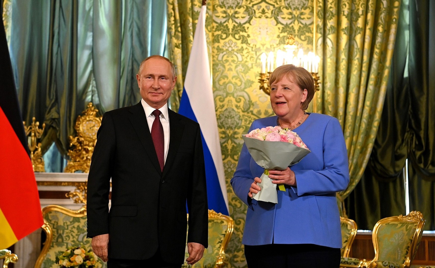 Владимир Путин и Ангела Меркел во Кремљ во 2021 година