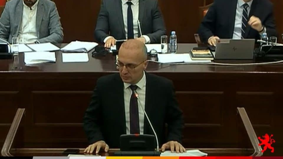 МИЛОШОСКИ ПРЕДУПРЕДУВА: Левица не сака да го потпише предлогот од Левица за Изборниот законик