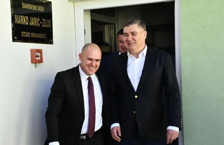 Милановиќ: „Единственото решение за ЕУ е ВОЈНА СО РУСИЈА. Извлечете го секое евро што можете“