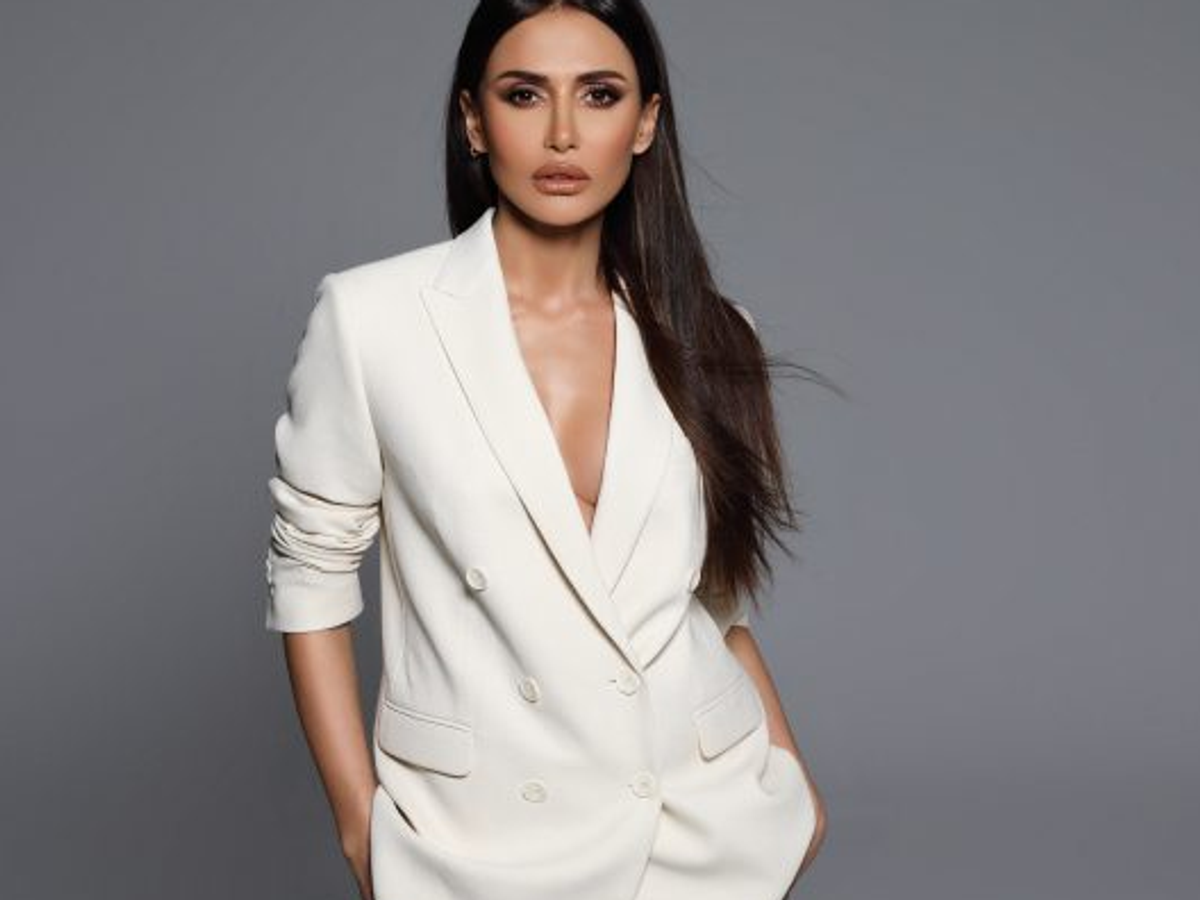 Емина Јаховиќ на 14 мај во Скопје: Ексклузивен концерт во Филхармонија