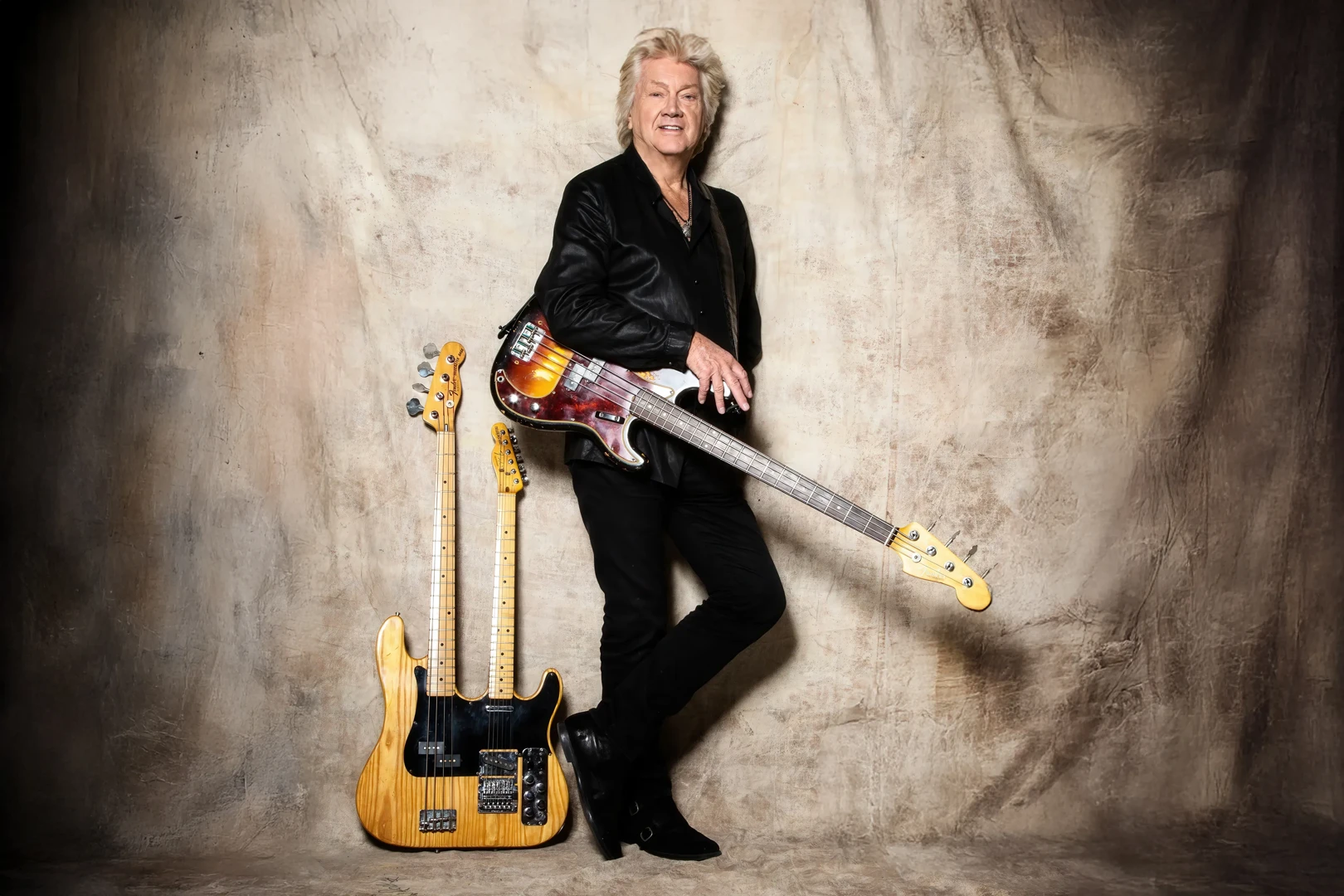 Почина легендарниот пејач на познатата рок-група