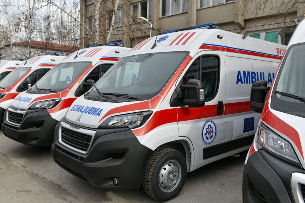 Ова е политика од влада а не празни муабети: 100 НОВИ ВОЗИЛА ЗА БРЗА ПОМОШ!