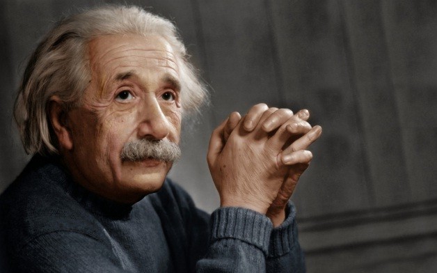 Алберт Ајнштајн