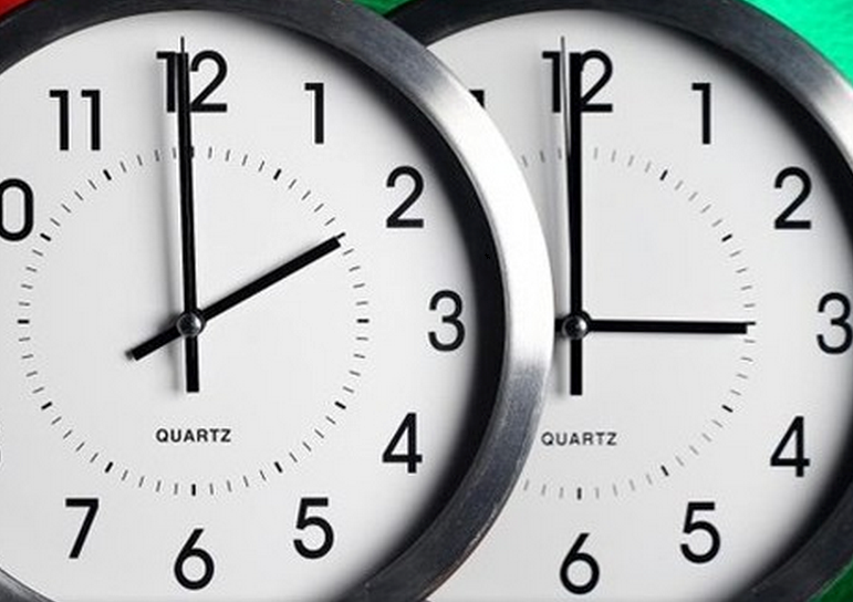 НЕ ЗАБОРАВАЈТЕ ДА ГИ ПОМЕСТИТЕ ЧАСОВНИЦИТЕ:  Ноќеска почнува летното сметање на времето