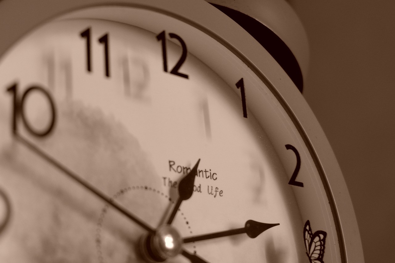 НАМЕСТЕТЕ АЛАРМ ЗА СПИЕЊЕ - Единствениот „тајмер“ што ви го подарува следниот ден