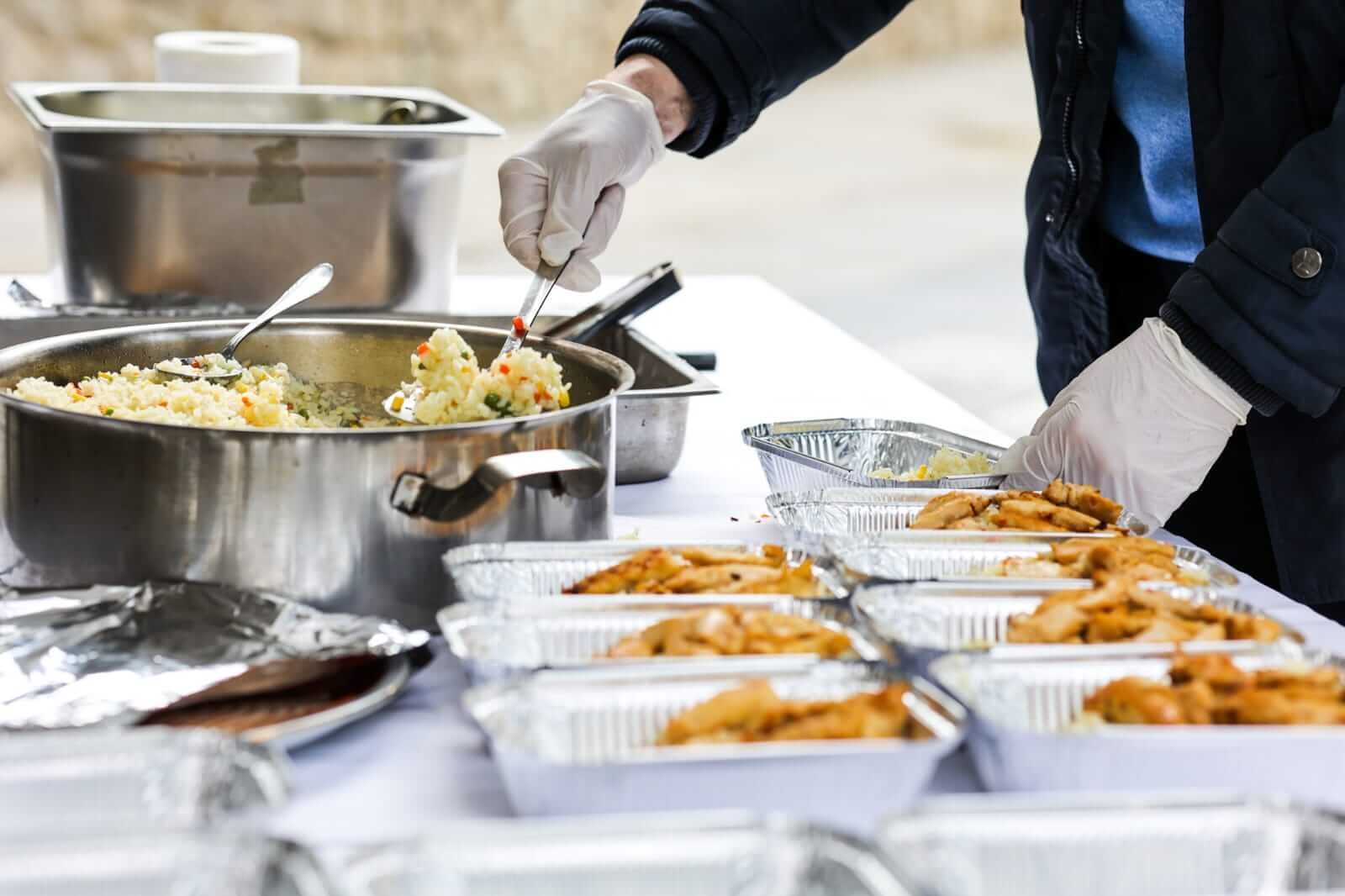 МОН овозможи дополнителен рок за пријавување за субвенциониран студентски оброк – од денеска до 16 ноември