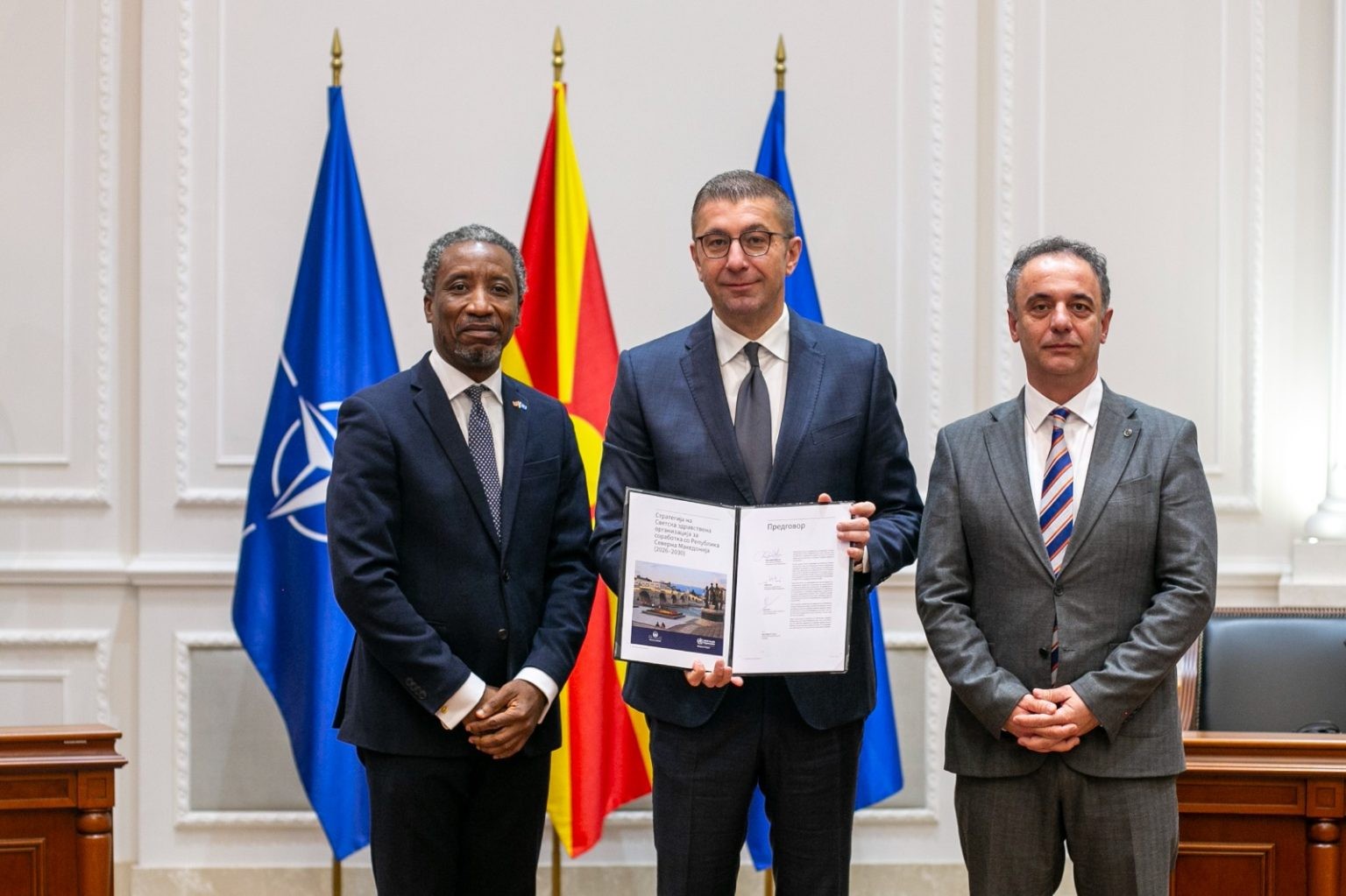 Vlada in SZO podpisali petletno strategijo sodelovanja na področju zdravstva