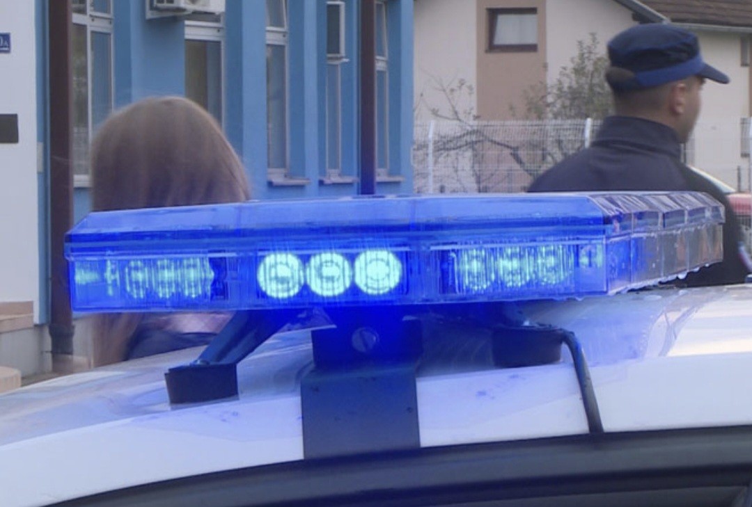 Го прободела во градите по расправија во локал: Уапсена жена