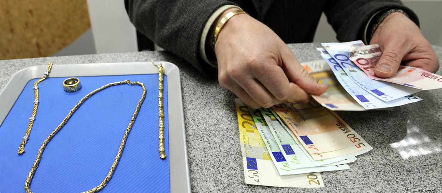 ПОЗАЈМИЛЕ 40.000 ЕВРА, ДОЛГОТ БИЛ ВРАТЕН СО КАМАТА, А ПОТОА ПОЧНАЛ ПЕКОЛОТ - еве што барале од него и со што му се заканувале!