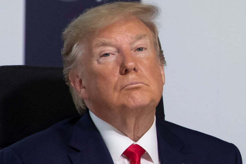Трамп му се заканува на Путин со нови санкции додека Украина гори под ракетите