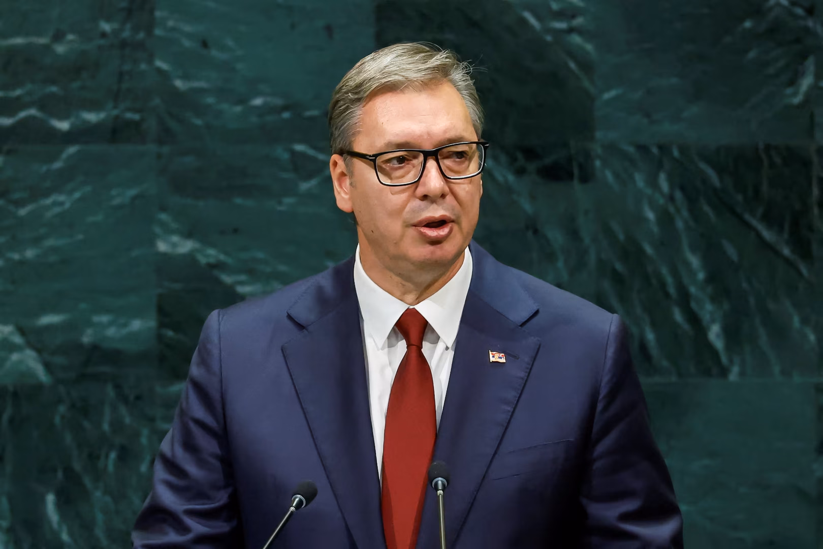 ОЧЕКУВАНО ИЛИ СЕПАК НЕ? - Еве кој ја презема претседателската должност по оставката на Вучиќ!