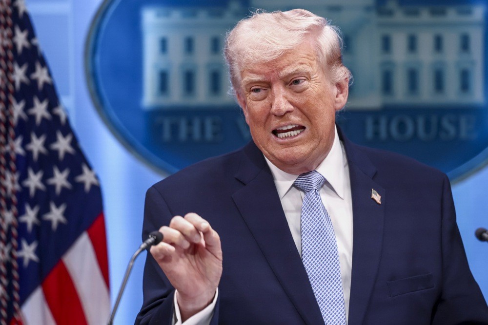 Трамп најави голем пресврт: САД ќе бараат од Европа да ги врати парите дадени за Украина