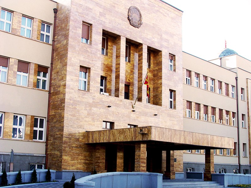 Што ќе се менува во државната администрација? Се подготвува нов закон за кој е потребно двотретинско мнозинство