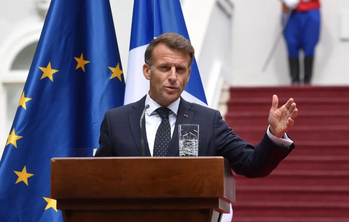 Франција го засилува партнерството: Макрон најави голем одбранбен пакет за оваа држава