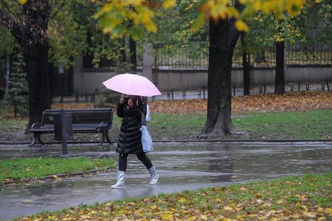 Од кратки ракави директно во есен: Македонија ја очекува нагло заладување и нестабилно време