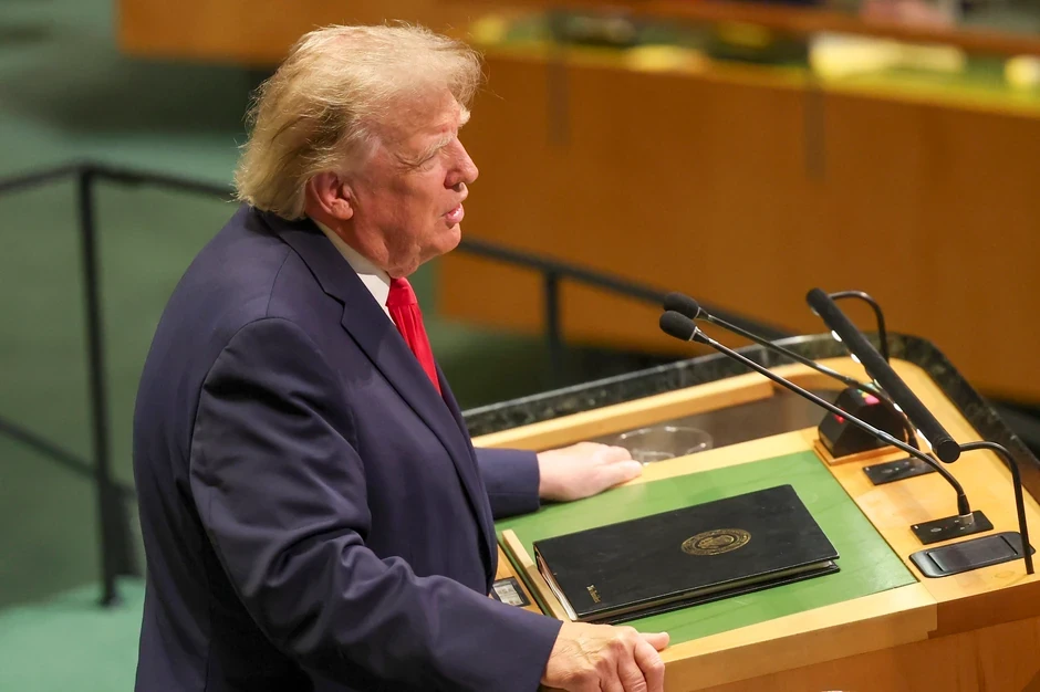 ТРАМП ПРЕД ГЕНЕРАЛНОТО СОБРАНИЕ НА ОН: „Време е да се запре убивањето“ – најави напори за крај на војната
