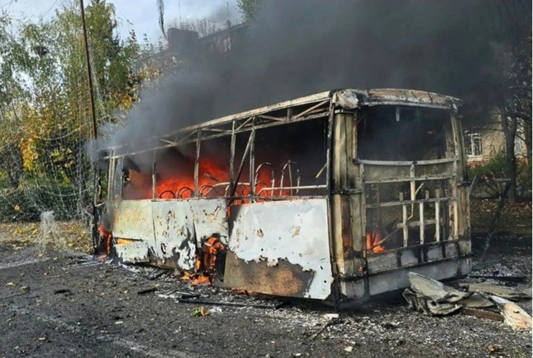 Ден на жалост во Краматорск: Најмалку 35 загинати во серија руски напади