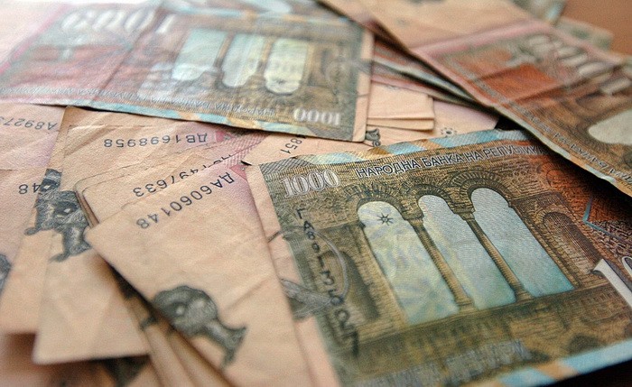 Владата нуди до 20.000 евра за самовработување – бонус и за повратниците од странство