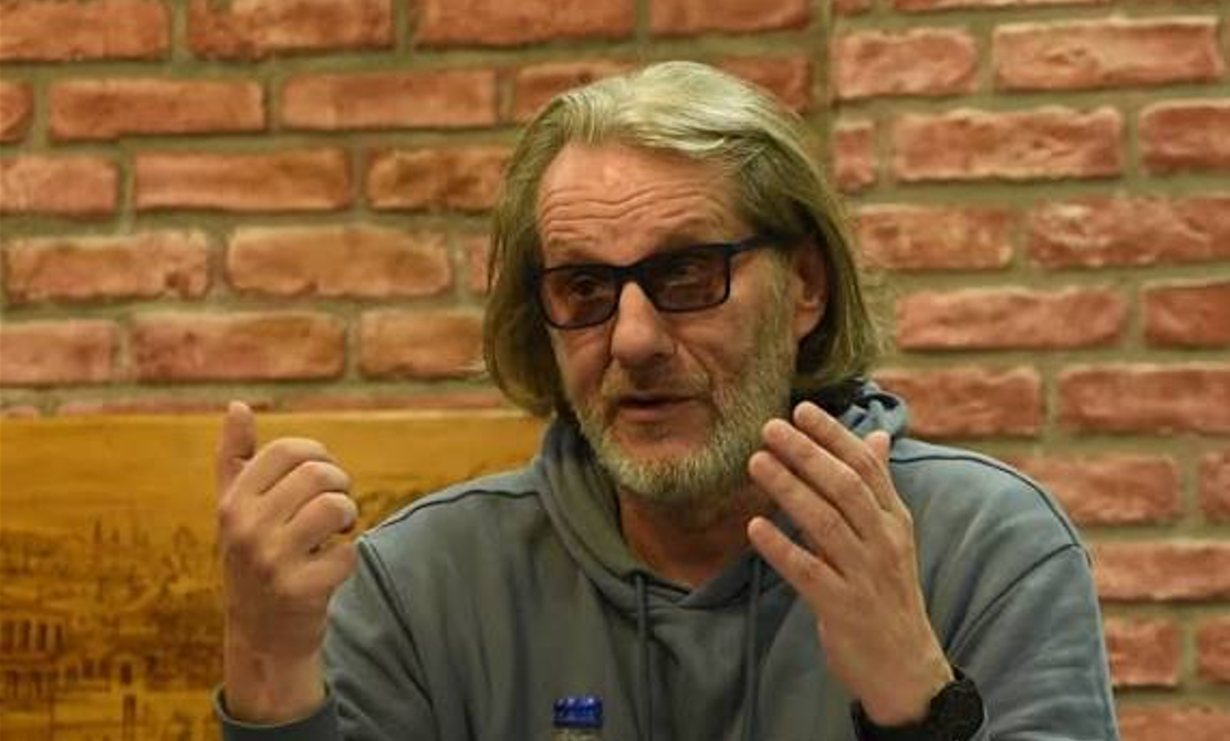 ЕДНА ГОДИНА БЕЗ ДЕЈАН БОЖИНОВСКИ: Игор Џамбазов со емотивни зборови за „алтан-детето“ кое ја остави музичката сцена во тага!
