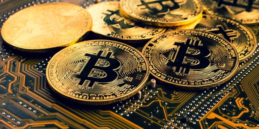 Биткоинот се урна за неколку часа
