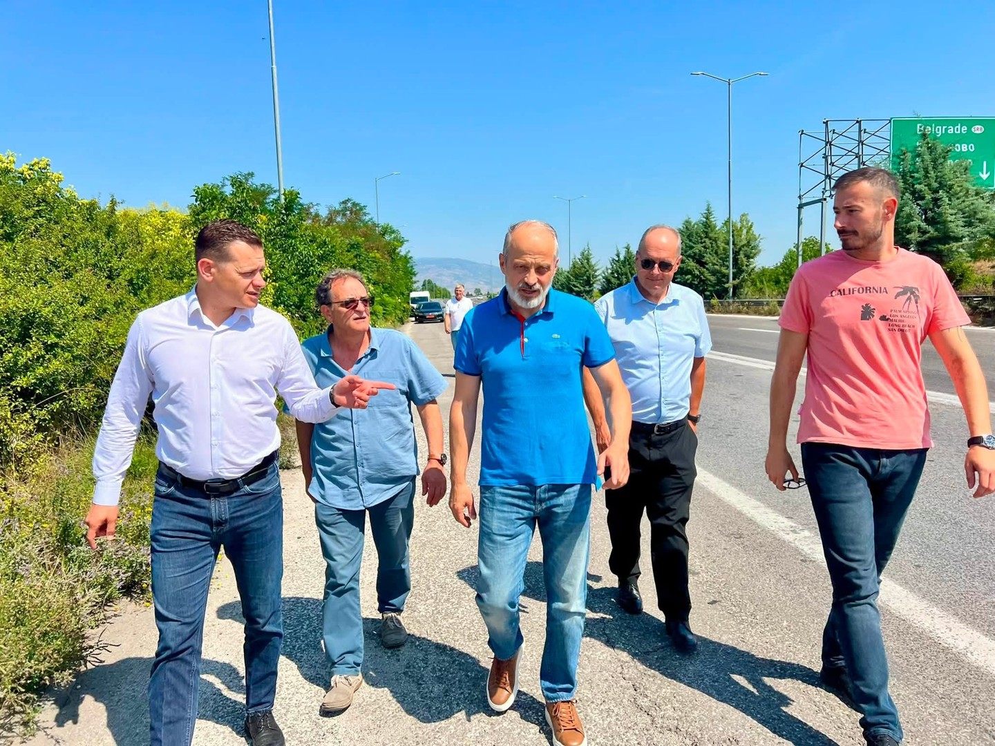 Започна голема седумдневна акција за почисти магистрални и регионални патишта низ Македонија