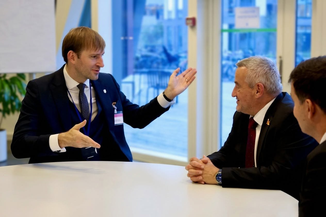ВАЖНИ ЗДРАВСТВЕНИ СРЕДБИ ВО КОПЕНХАГЕН: Македонија ја зајакнува меѓународната соработка на самитот на СЗО!