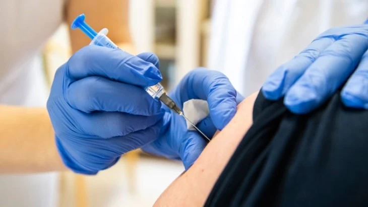 Лажна или нецелосна документација за вакцини? Имало обиди за заобиколување на системот