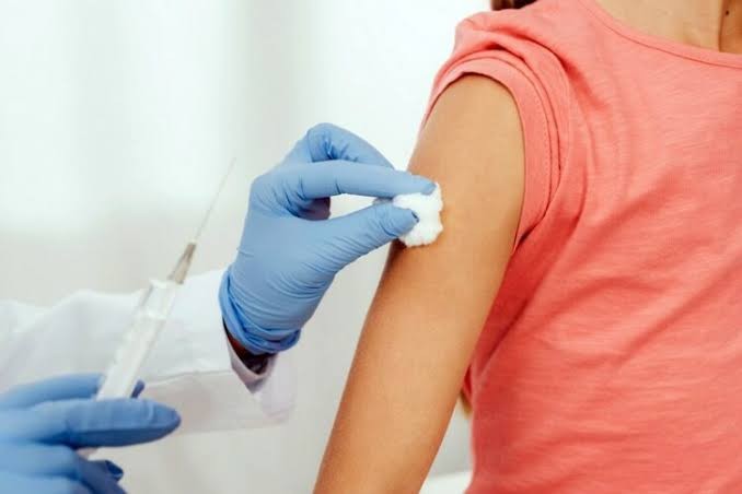 Можно проширување на возраста за ХПВ вакцинација – Комисијата најавува нови чекори