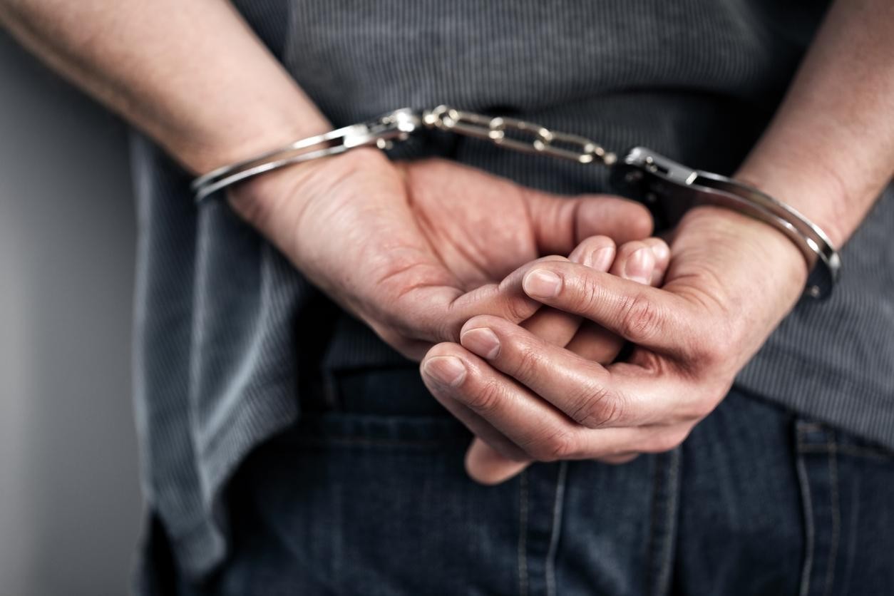 ПИЈАН ПРАВЕЛ НЕРЕД НА ПЛОШТАДОТ: Дрегерот покажал 2,95 промили - еве каква казна му следува!