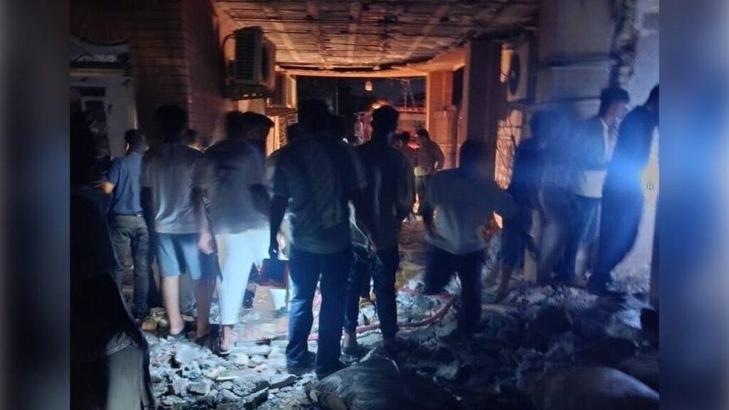 (ВИДЕО) ТРАГЕДИЈА ВО ИРАН ЗА ВРЕМЕ НА СВАДБЕНА ПРОСЛАВА: Куќа погодена од ракети - има загинати!