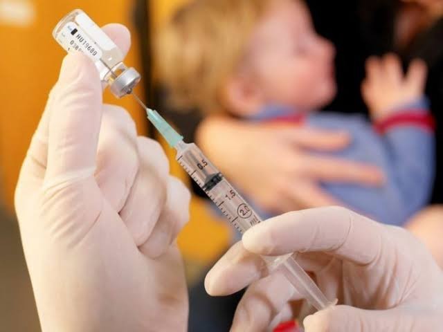 Една од најголемите заблуди за вакцините: Експертите децидни за МРП и аутизмот