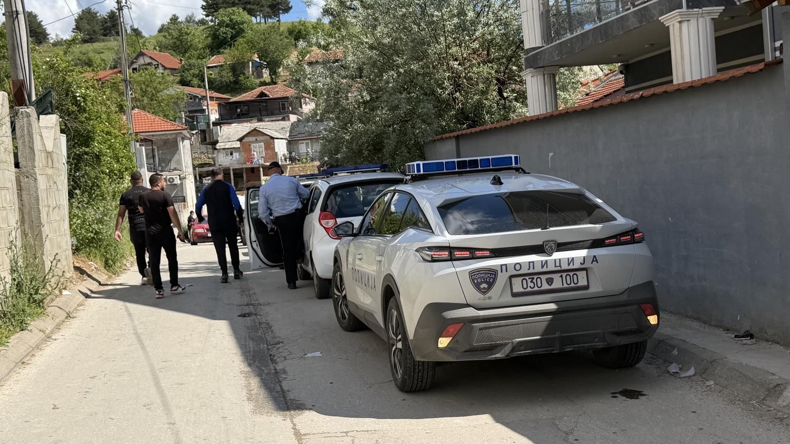 Потресни детали за убиството во Македонија: Жената била убиена на спиење, имала десетина убоди со нож!