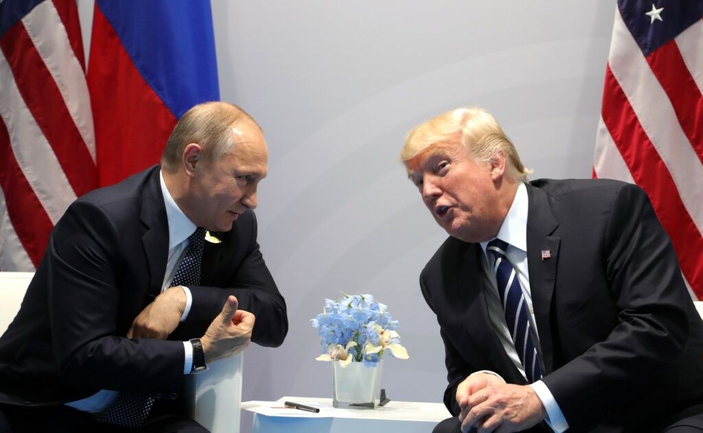 Трамп разговарал со Путин: Побарал брз крај на војната и рестарт на односите